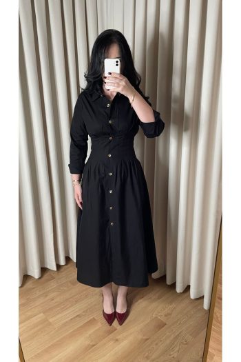 Siyah Gold Düğme Detaylı Belden Oturtmalı Poplin Elbise