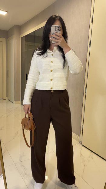 Kahverengi-Rahat Kesim Palazzo Pantolon – Bel Arkası Lastikli, Şık ve Konforlu